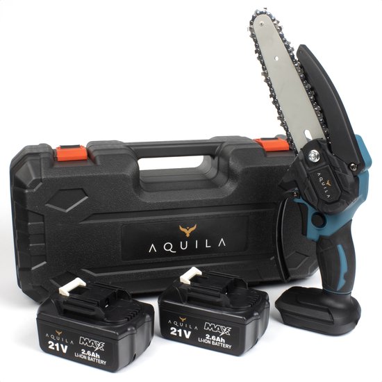 Aquila Mini kettingzaag met 2x Accu - 6 Inch Kleine Elektrische Boomzaag - 21V Handkettingzaag & Takkenzaag - Snoeizaag met 2600 mAh accu's - Incl Koffer en Handschoenen van Aquila