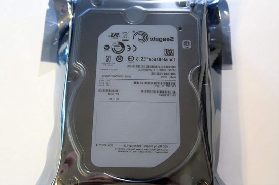 Interne Harde Schijf - Opslagstation Schijf - Data Opslag Uitbreiden - Snelle Dataoverdracht - 2TB Capaciteit - Zilver