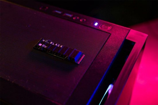 Supersnelle Interne NVMe SSD 2TB voor Gaming en Professionals van Merkloos