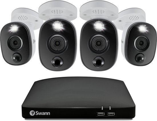 Swann 8 Channel 4K DVR Spotlight - Beveiligingscamera's - 4 Camera's - cctv camerasysteem - 1 TB HDD - IP66 Weerbestendig - geen abonnementskosten - Kleur Nachtzicht - Actieve Spotlights & Sirene - 4K Ultra HD - van Merkloos